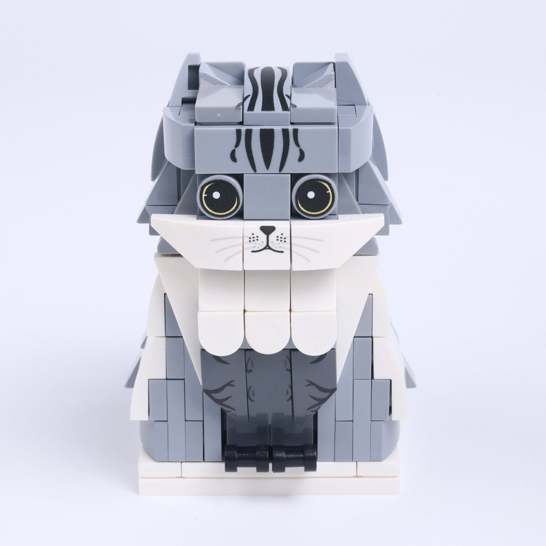Gray Tabby Cat cat brick figure, main product view
