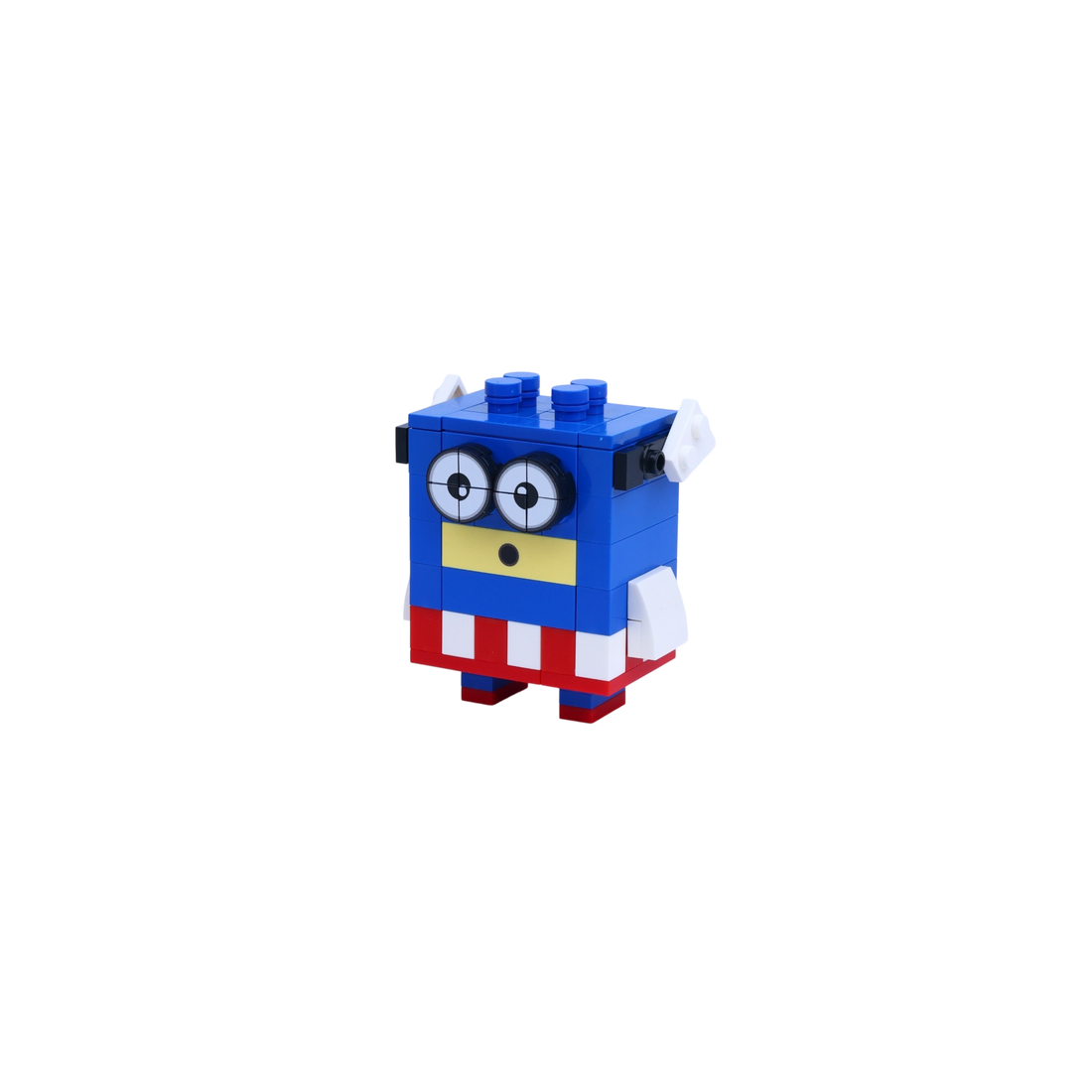 Star-Spangled Minion brick art collectible, right-side view