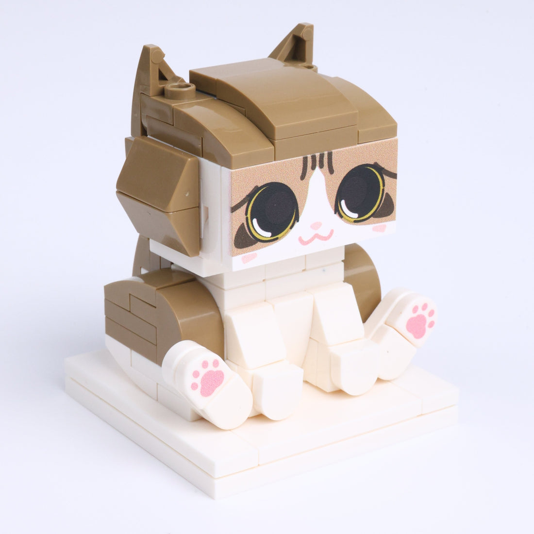 Brown White Cat Design 1 cat brick figure, left-side view